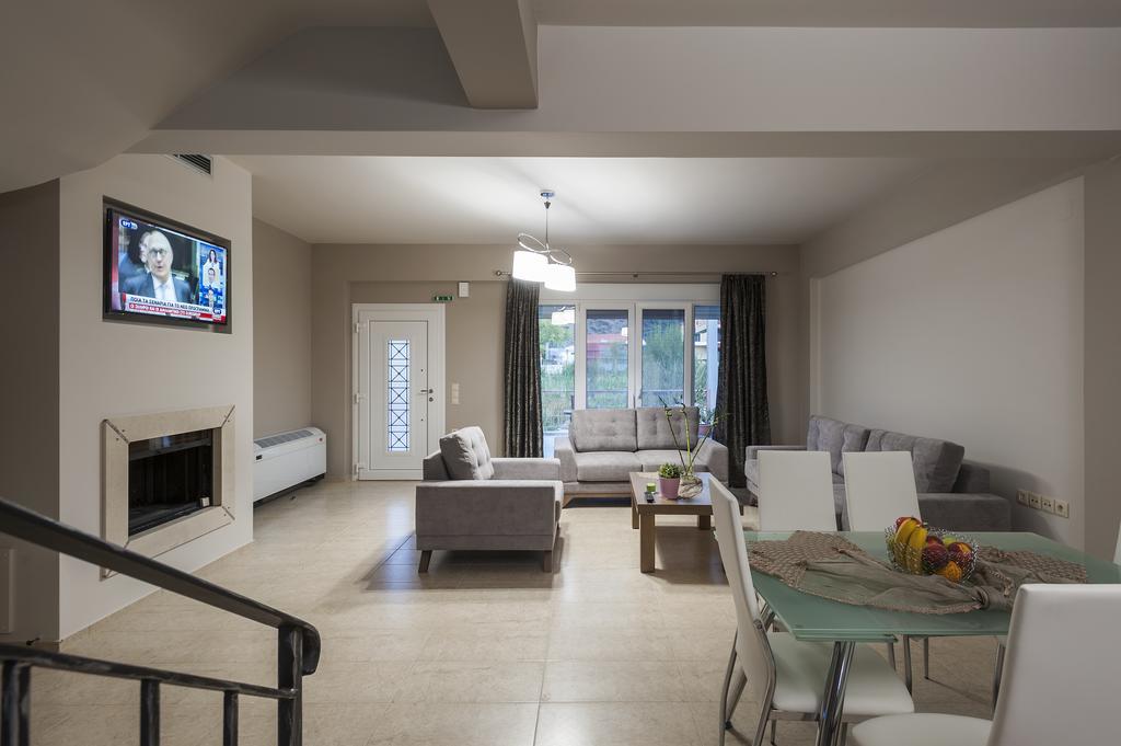 4 Seasons Villas Plataria Camera foto