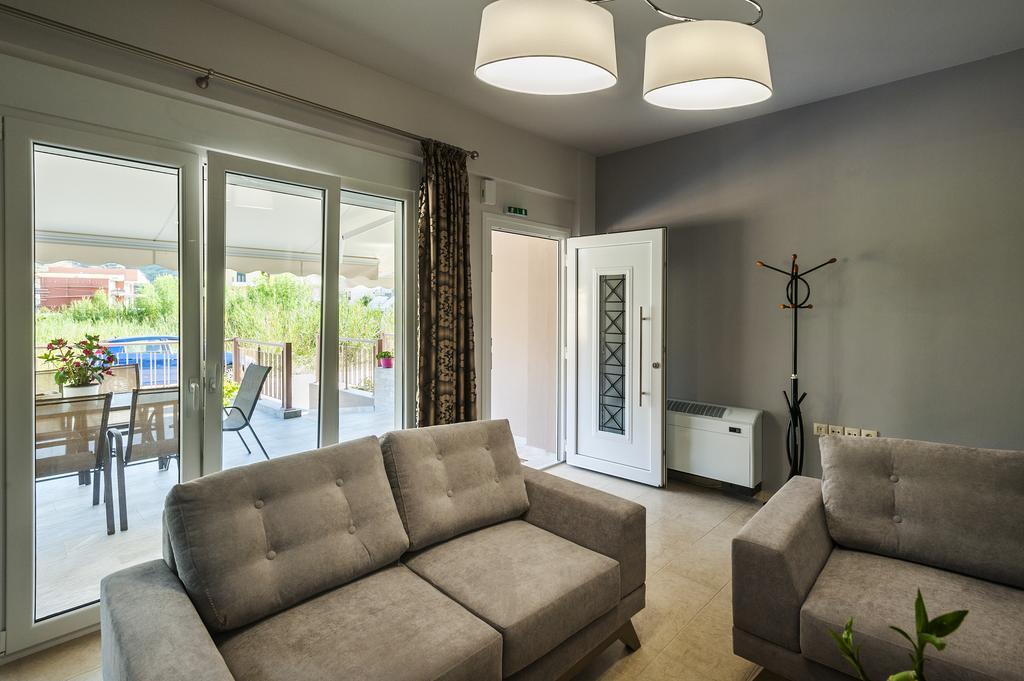 4 Seasons Villas Plataria Camera foto
