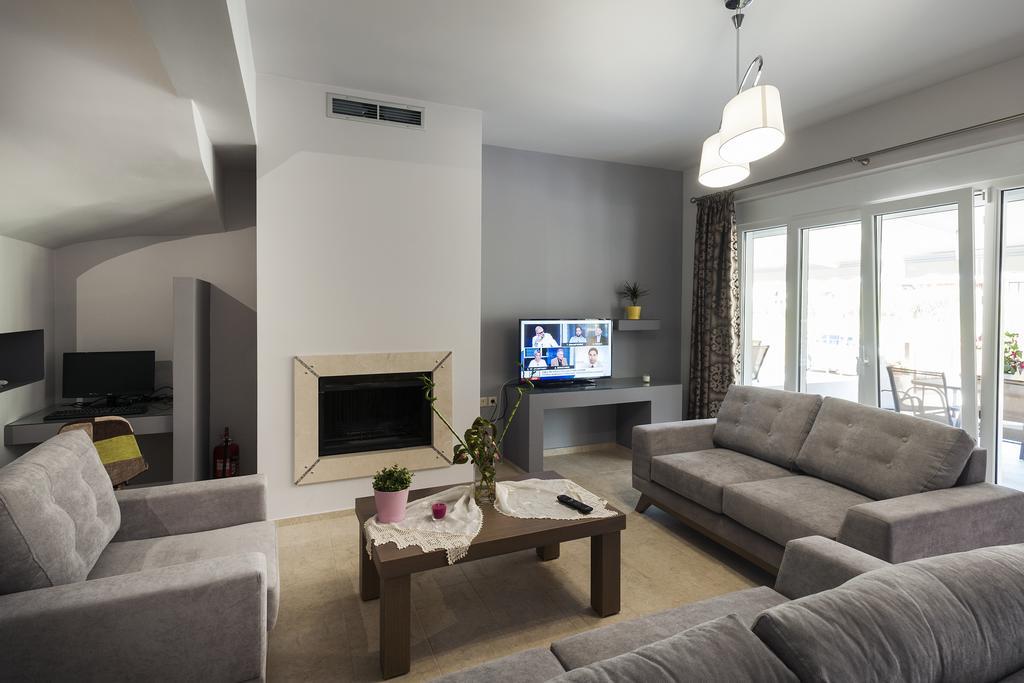 4 Seasons Villas Plataria Camera foto