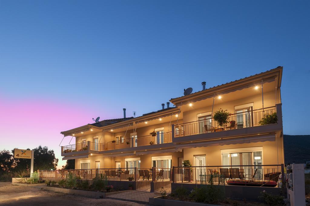 4 Seasons Villas Plataria Camera foto