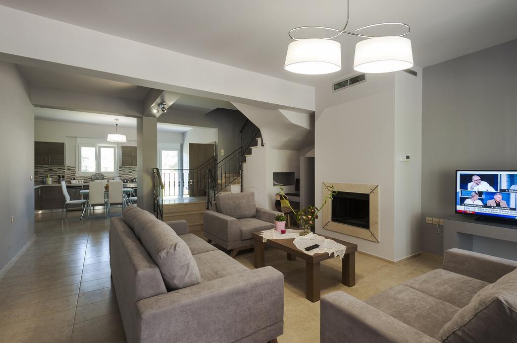 4 Seasons Villas Plataria Camera foto